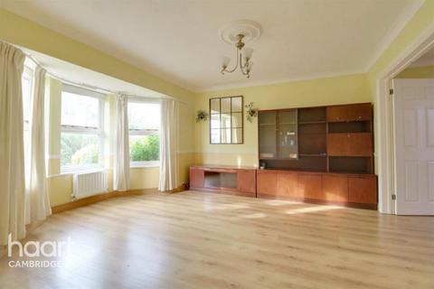 3 bedroom semi-detached house to rent, College Fields, Woodhead Drive, Cambridge