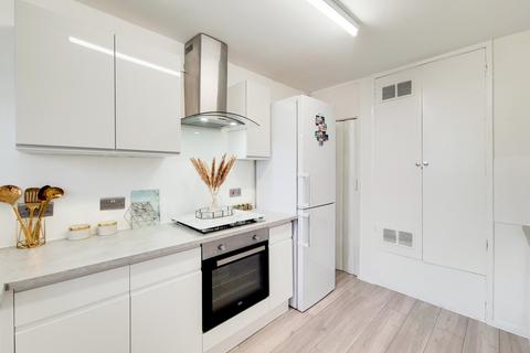Flat 1, 19 Grasmere Road, London, SE25 4RF