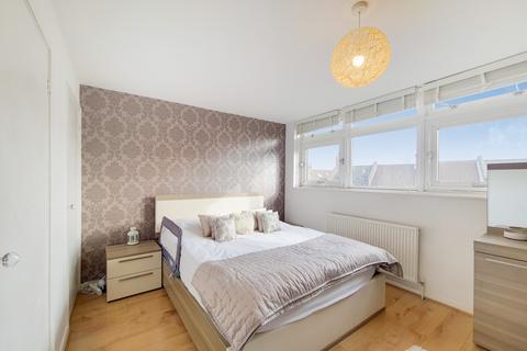 Flat 1, 19 Grasmere Road, London, SE25 4RF