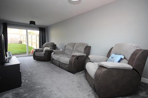 60 Angle Ways, Stevenage, SG2 9AR