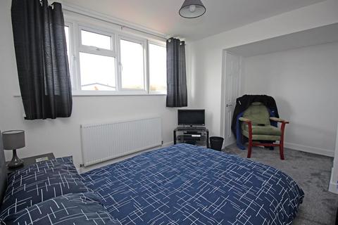 60 Angle Ways, Stevenage, SG2 9AR