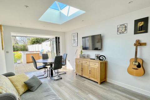 31 Addison Square, Ringwood, BH24 1NY