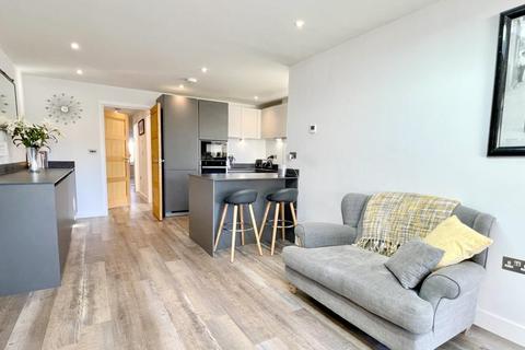 31 Addison Square, Ringwood, BH24 1NY