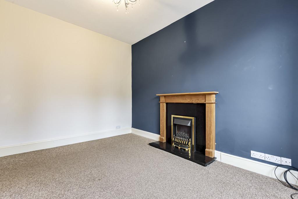 25 Park Road, Windermere, Cumbria, LA23 2BE 2 bed terraced house £330,000