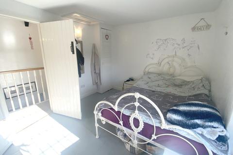 Brook Cottage Castlebrook, Compton Dundon, Somerton, TA11 6PR