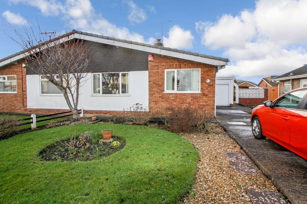 Lon Kinmel, Pensarn 2 bed semidetached bungalow £130,000