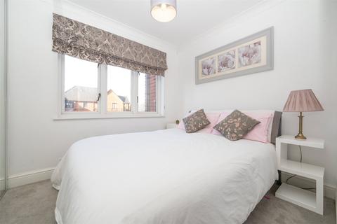 1 bedroom flat to rent, Granville Road, St. Albans, Hertfordshire
