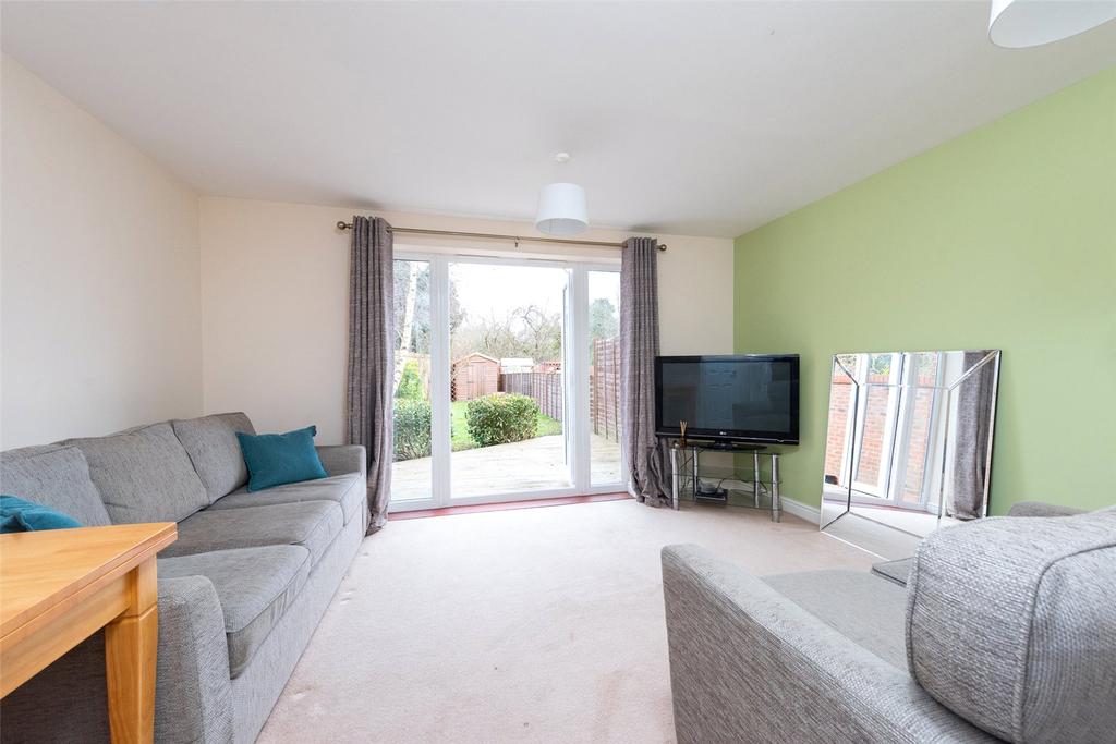 Kirby Drive, Bramley, Tadley... 3 bed end of terrace house £350,000