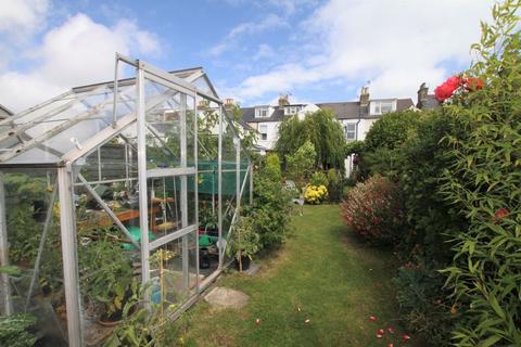 5 Cornwall Road, Walmer, Deal, CT14 7SD