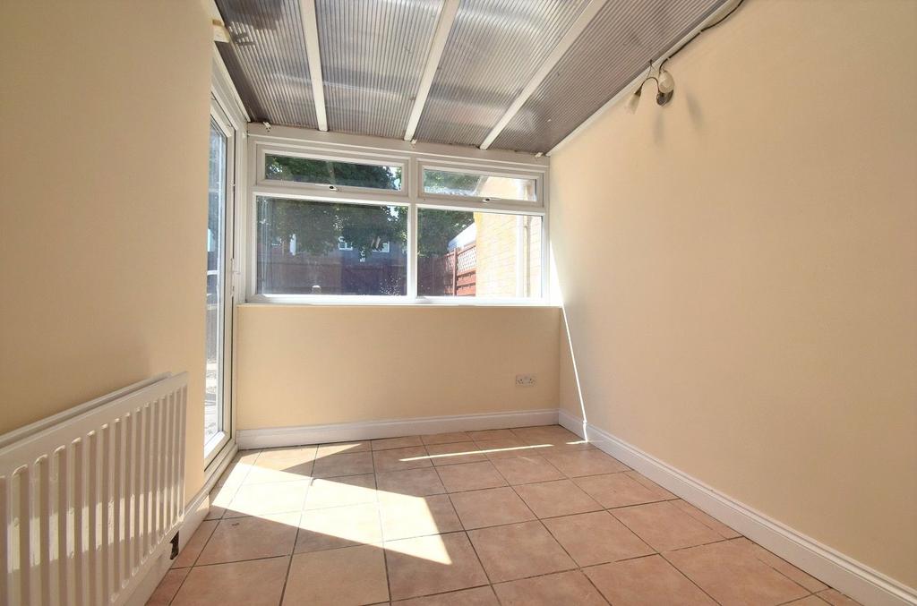 Breakfast Room