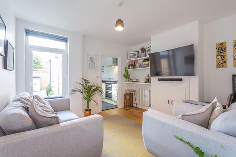 16 Windmill Lane, Long Ditton, Surbiton, KT6 5QE