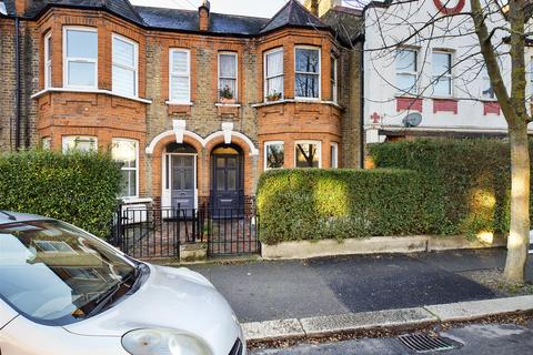 35 Carr Road, Walthamstow, London, E17 5ER