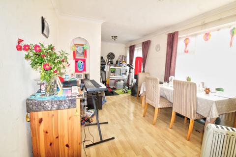 4 bedroom semi-detached house for sale - Erithway Road, Coventry