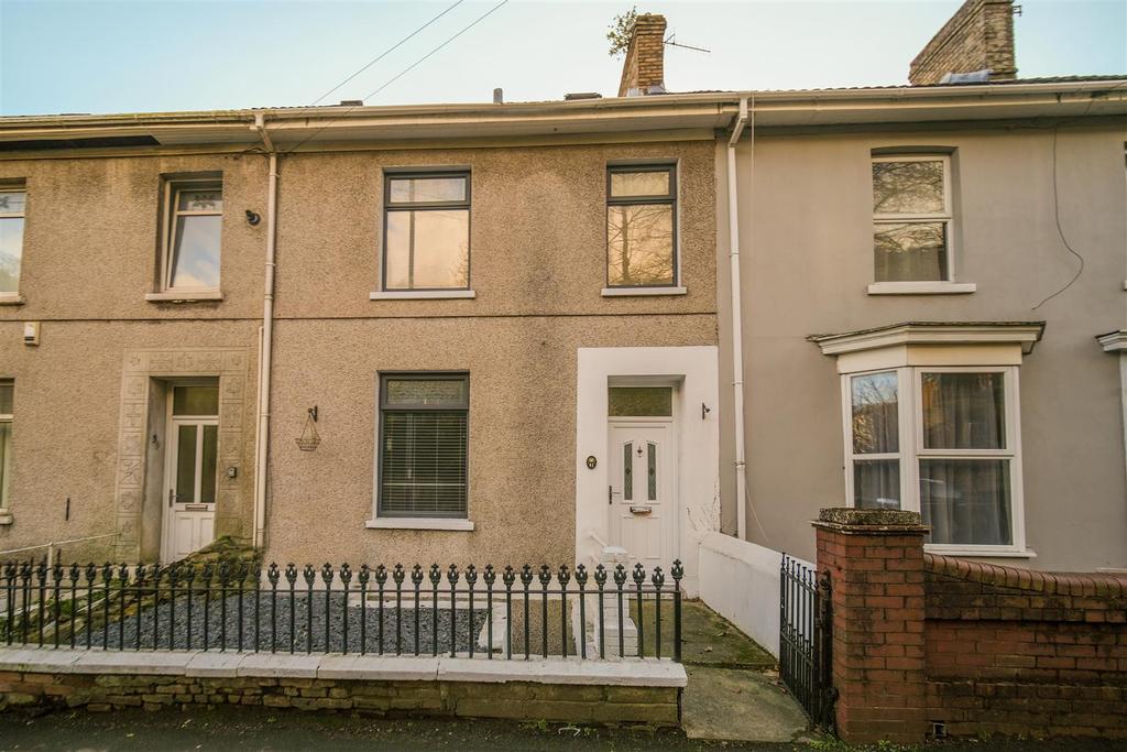 Pentyla Baglan Road, Baglan, Port Talbot 4 bed townhouse £200,000