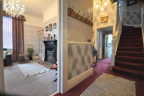 9 bedroom semi-detached house for sale - High Street, Llandrindod Wells