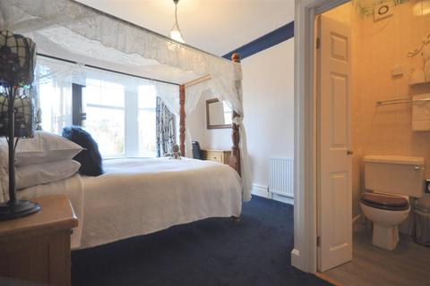 9 bedroom semi-detached house for sale - High Street, Llandrindod Wells