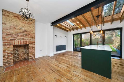 46 Tyndall Road, Leyton, London, E10 6QH