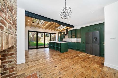 46 Tyndall Road, Leyton, London, E10 6QH