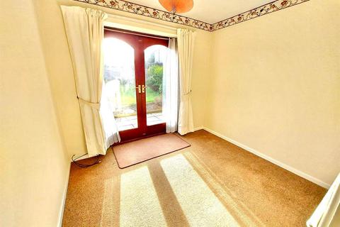 3 Broad Inge Crescent, Chapeltown, Sheffield, S35 1RT