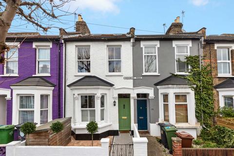 30 Sedgwick Road, London, E10 6QR