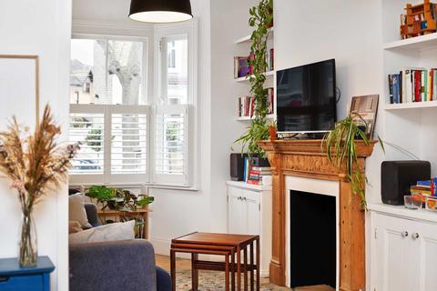 30 Sedgwick Road, London, E10 6QR