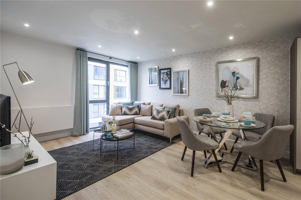 Show Apartment