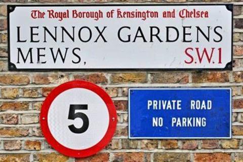 3 bedroom detached house to rent, Lennox Gardens Mews, SW1X