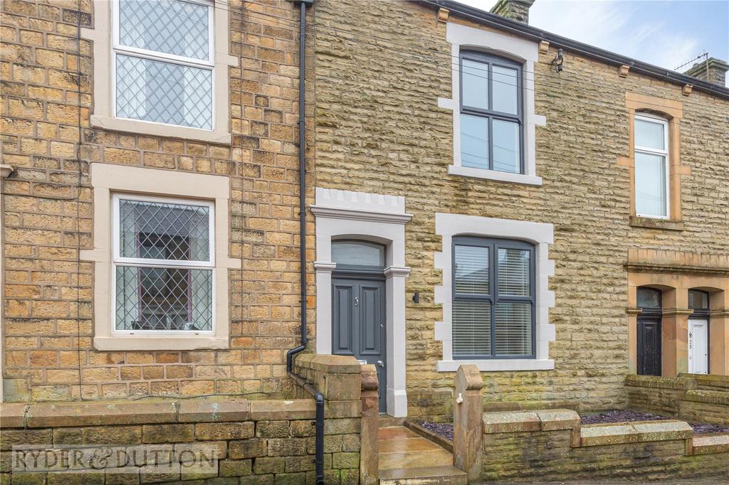 Stanyforth Street, Hadfield, Glossop... 3 bed terraced house £270,000