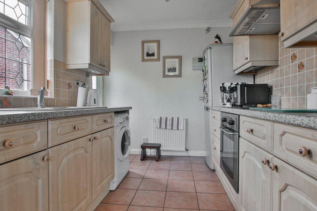 Ganton Way, Willerby, Hull, East Yorkshire, HU10 2 bed bungalow £175,000