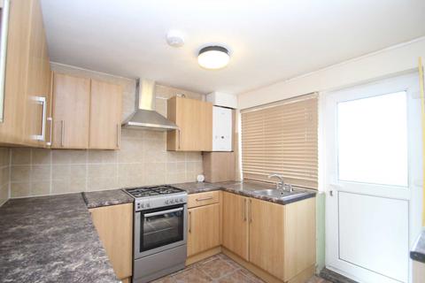 3 bedroom house to rent, Lobelia Road, Oxford