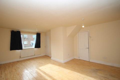 3 bedroom house to rent, Lobelia Road, Oxford