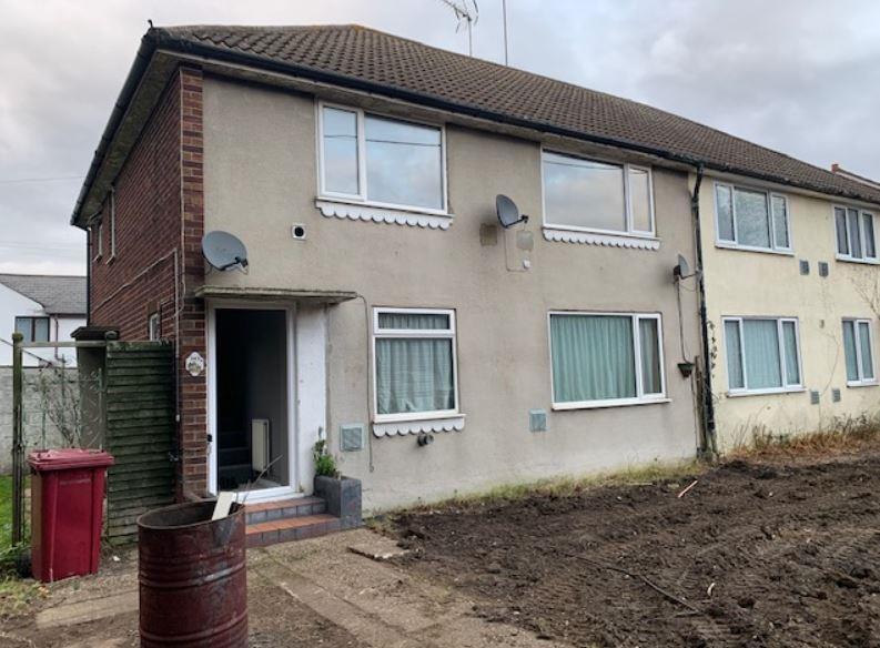 Old Whitley Wood Lane, Reading, RG2 2 bed £1,000 pcm (£231 pw)