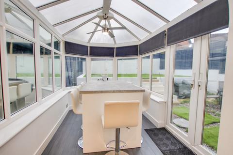 15 Bracklesham Close, Southampton, SO19 8TD