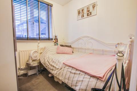 15 Bracklesham Close, Southampton, SO19 8TD