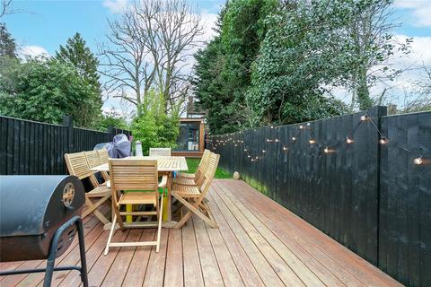 42 Park Road, Bushey, WD23 3EG