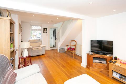 42 Park Road, Bushey, WD23 3EG