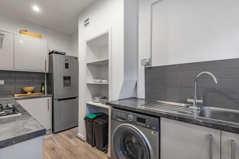 76 Liddon Road, Bromley, BR1 2SS