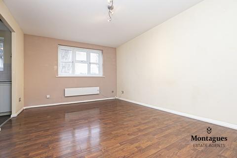 18 Orchid Close, Abridge, Romford, RM4 1DF