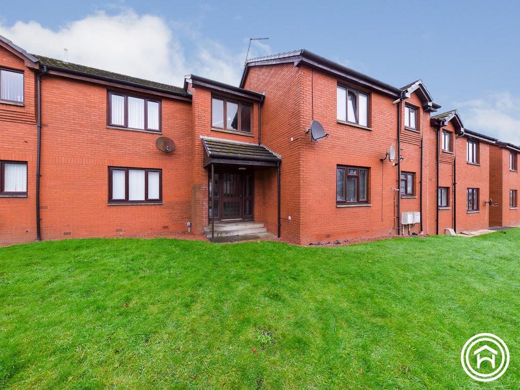 The Groves, Glasgow, G64 2 bed flat £105,000