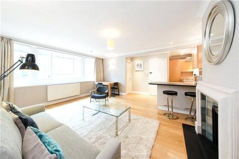 9a Chester Square Mews, London, SW1W 9DS