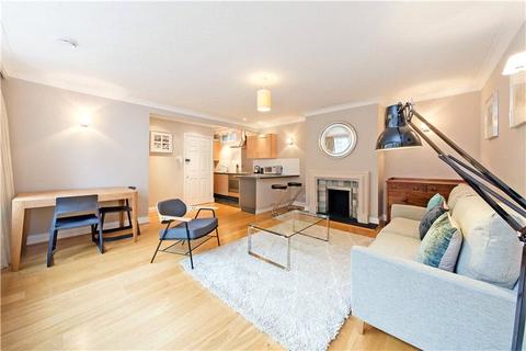 9a Chester Square Mews, London, SW1W 9DS