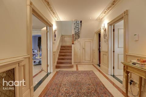 63 Park View Road, London, W5 2JF