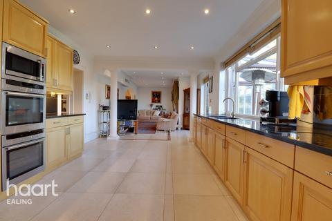 63 Park View Road, London, W5 2JF