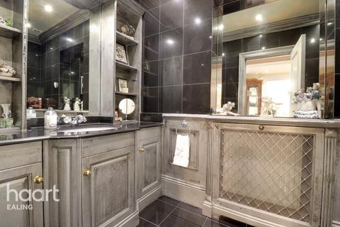 63 Park View Road, London, W5 2JF