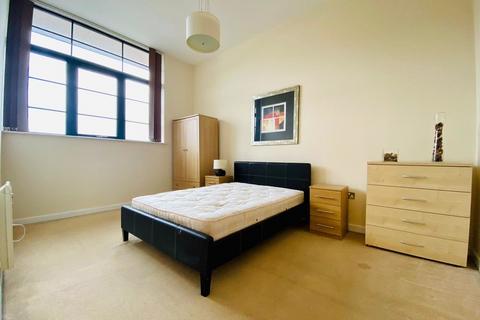2 bedroom flat for sale - Avoca Court, Digbeth, B12 0PR