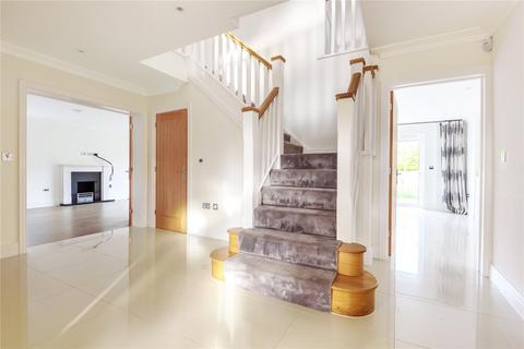 5 bedroom detached house to rent, Bagshot Road, Chobham, Woking, Surrey, GU24