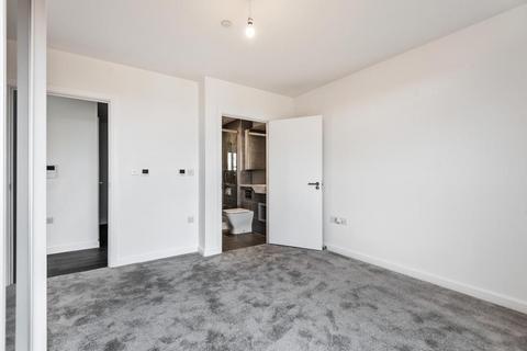 2 bedroom apartment to rent, Maidenhead,  Berkshire,  SL6