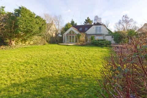 5 bedroom detached house to rent, HANSLOPE - Substantial 5 bedroom home with unique design features