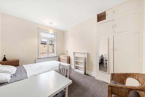 123 Rannoch Road, London, W6 9SY