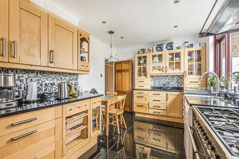 12 Eltham Hill, London, SE9 5JX